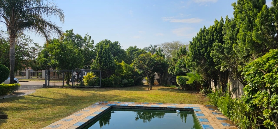5 Bedroom Property for Sale in Mooinooi North West